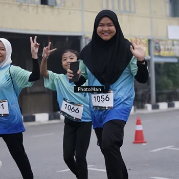 Runner Photo 8976611