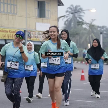 Runner Photo 8976613