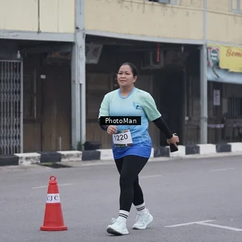 Runner Photo 8976621