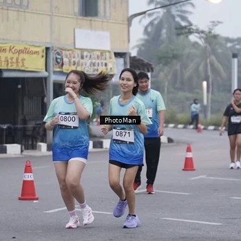 Runner Photo 8976626