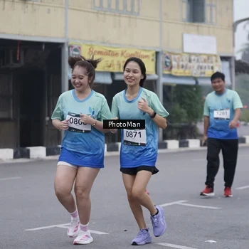 Runner Photo 8976629