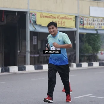 Runner Photo 8976630
