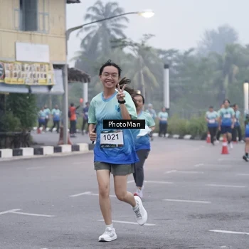 Runner Photo 8976656