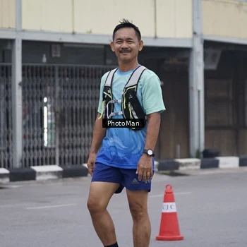 Runner Photo 8976665