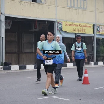 Runner Photo 8976667