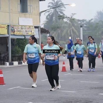 Runner Photo 8976682