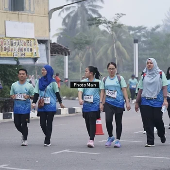 Runner Photo 8976683