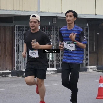 Runner Photo 8976687