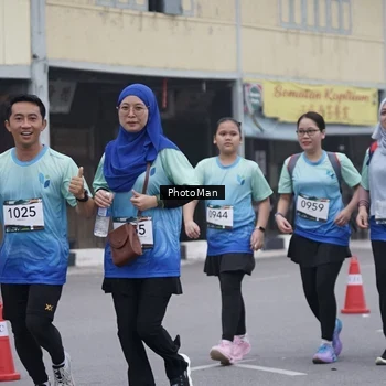 Runner Photo 8976688