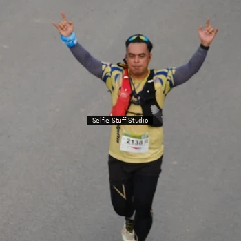 Runner Photo 8976691