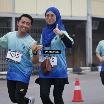Runner Photo 8976693