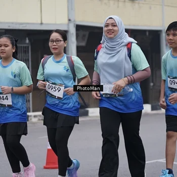 Runner Photo 8976696