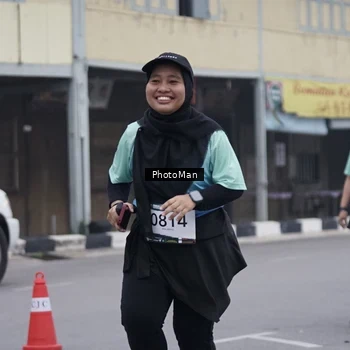 Runner Photo 8976699