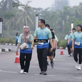 Runner Photo 8976717