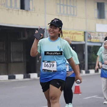 Runner Photo 8976728