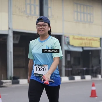 Runner Photo 8976731