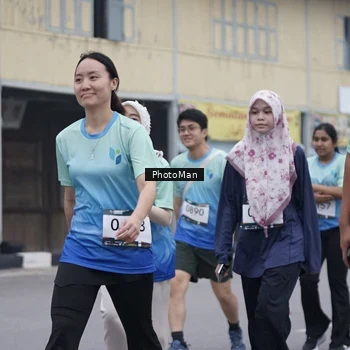 Runner Photo 8976743
