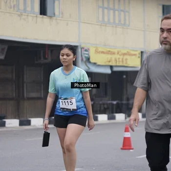 Runner Photo 8976751