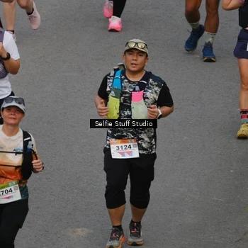 Runner Photo 8976752