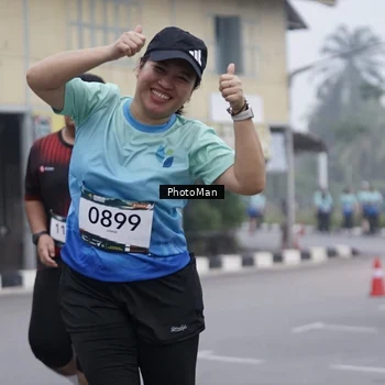 Runner Photo 8976770