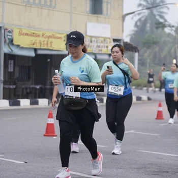 Runner Photo 8976773