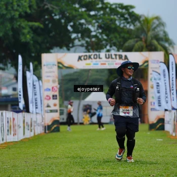 Runner Photo 8976775