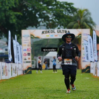 Runner Photo 8976788