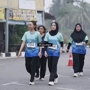 Runner Photo 8976803