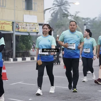 Runner Photo 8976810