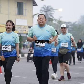 Runner Photo 8976816