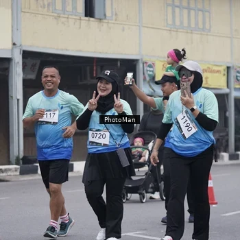 Runner Photo 8976820