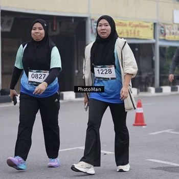 Runner Photo 8976831