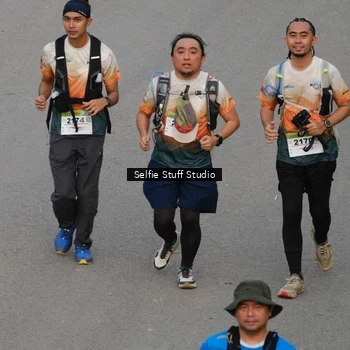 Runner Photo 8976833