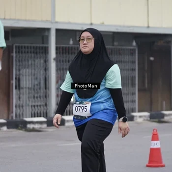 Runner Photo 8976835
