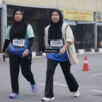Runner Photo 8976836