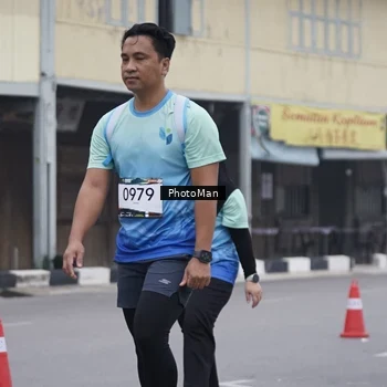 Runner Photo 8976839