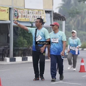 Runner Photo 8976855