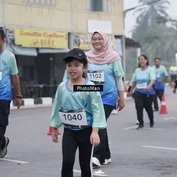Runner Photo 8976856