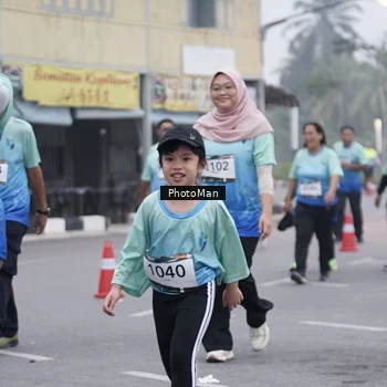 Runner Photo 8976862