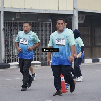 Runner Photo 8976866