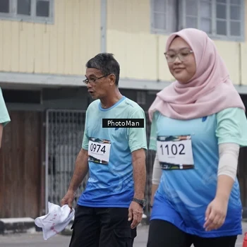 Runner Photo 8976870
