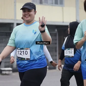 Runner Photo 8976879