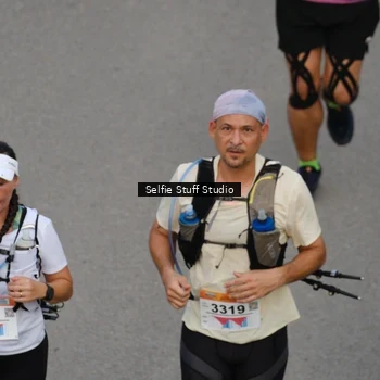 Runner Photo 8976890