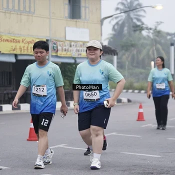 Runner Photo 8976893