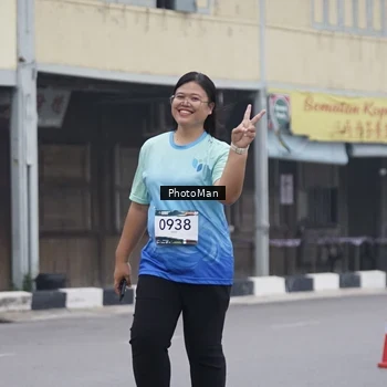 Runner Photo 8976898