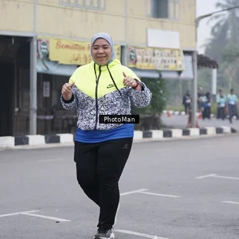 Runner Photo 8976902