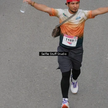 Runner Photo 8976919