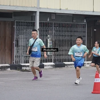 Runner Photo 8976920