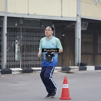 Runner Photo 8976922