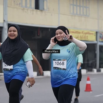 Runner Photo 8976932